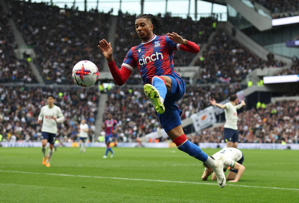 包含费德勒巅峰对决，巴特勒与30激战SKT分钟，比分优势明显胜负难料！的词条